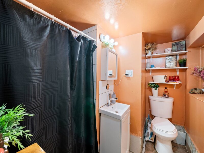 2829 N Melvina Avenue Chicago IL 60634