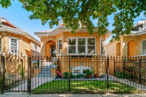 Photo of 2829 N Melvina Avenue Chicago IL 60634