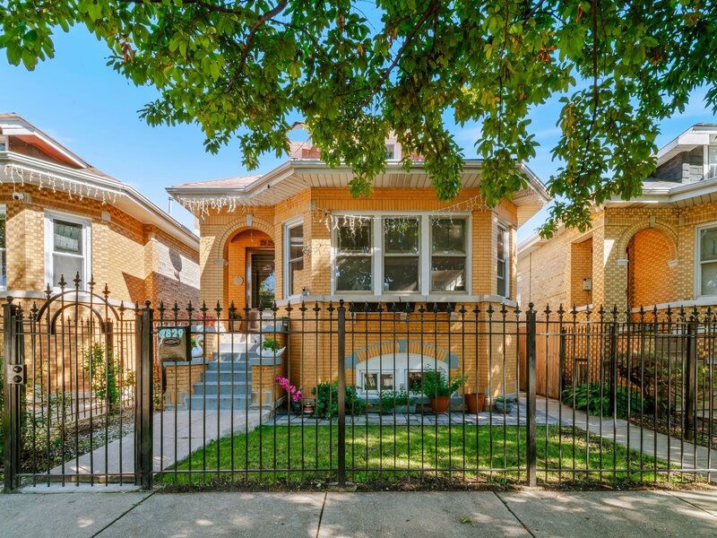 2829 N Melvina Avenue Chicago IL 60634