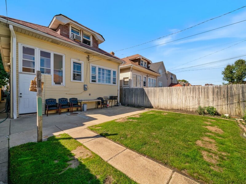 2829 N Melvina Avenue Chicago IL 60634