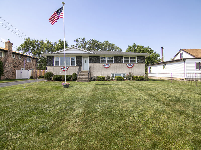7416 S Octavia Avenue Bridgeview IL 60455