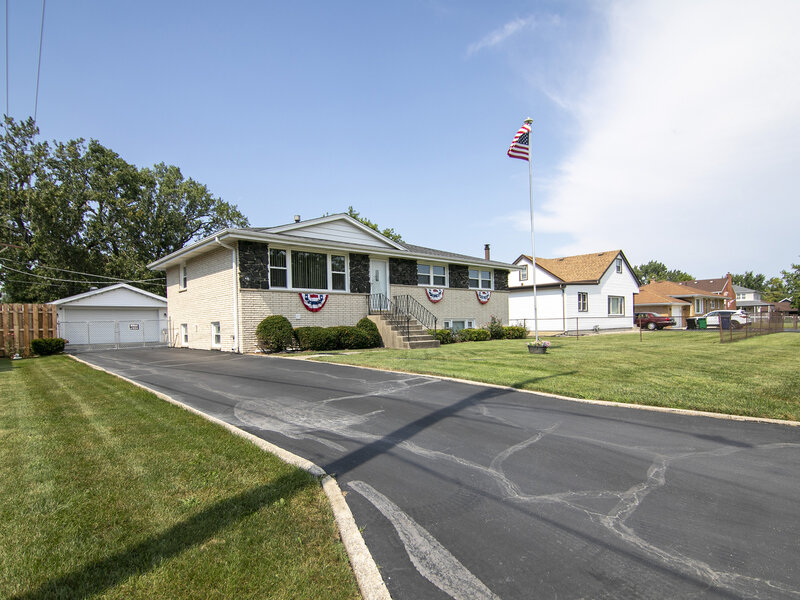 7416 S Octavia Avenue Bridgeview IL 60455
