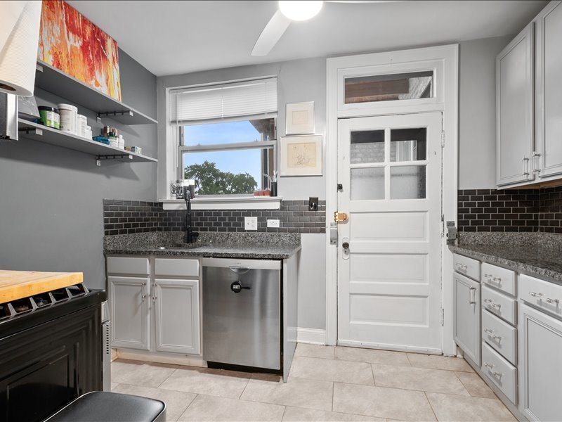 4128 N Kedvale Avenue Chicago IL 60641