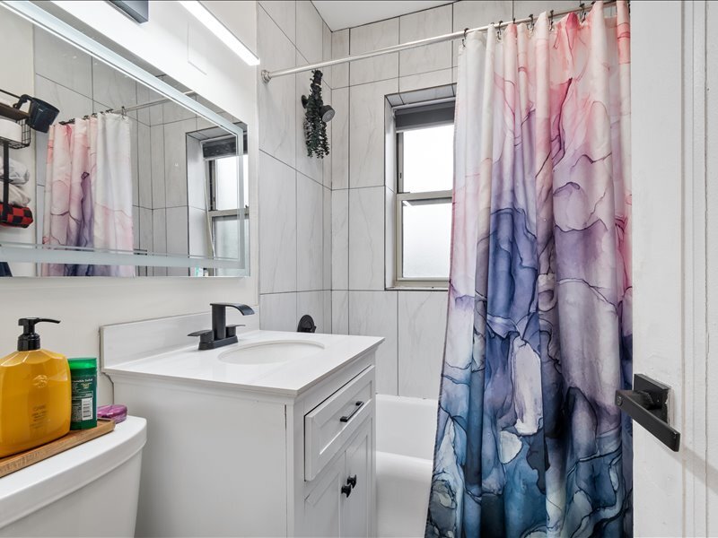 4128 N Kedvale Avenue Chicago IL 60641