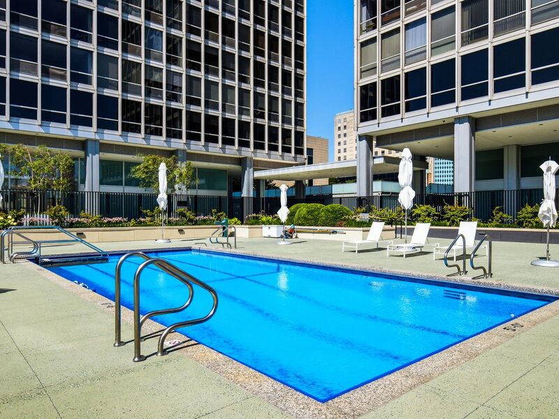 340 W Diversey Parkway Chicago IL 60657