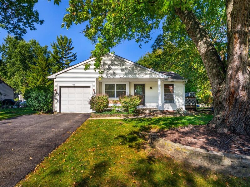 417 Travelaire Avenue Naperville IL 60565