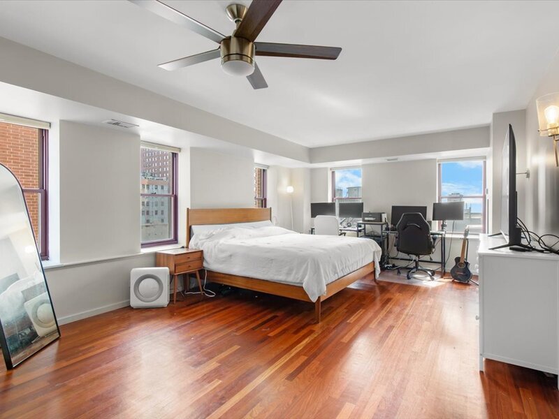 40 E 9th Street Chicago IL 60605