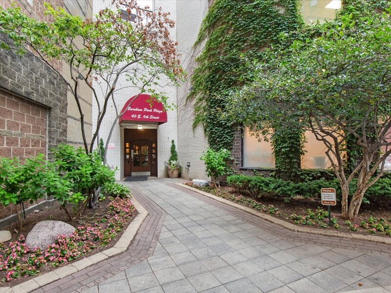 40 E 9th Street Chicago IL 60605