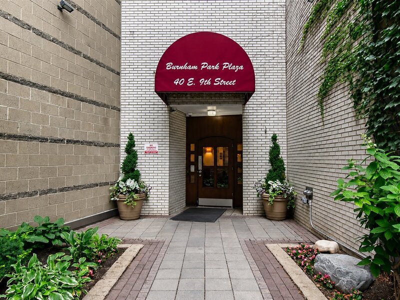 40 E 9th Street Chicago IL 60605