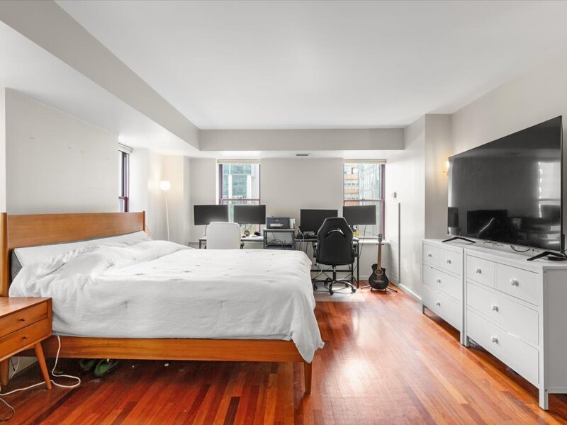 40 E 9th Street Chicago IL 60605