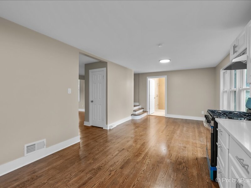 2608 Kashmiri Avenue Mchenry IL 60050