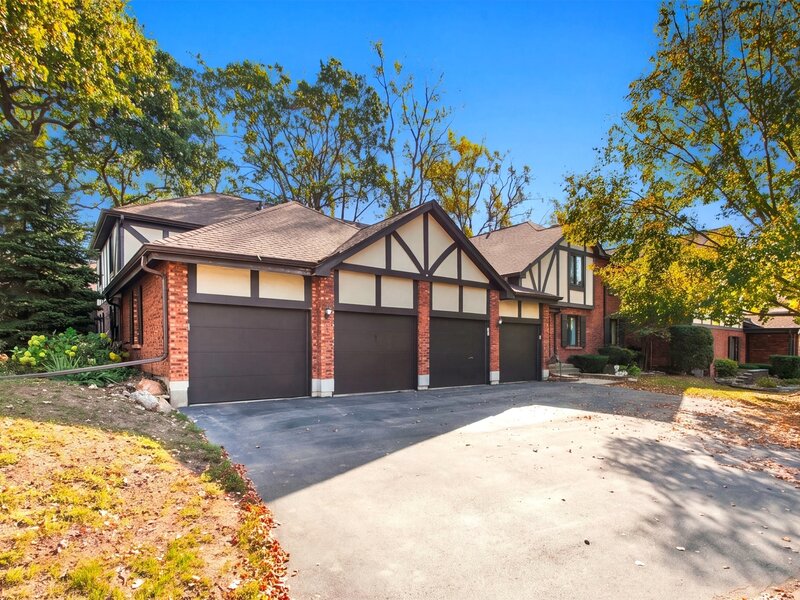 11231 Cottonwood Drive Palos Hills IL 60465