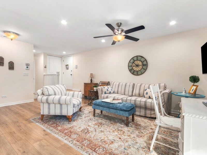 11231 Cottonwood Drive Palos Hills IL 60465