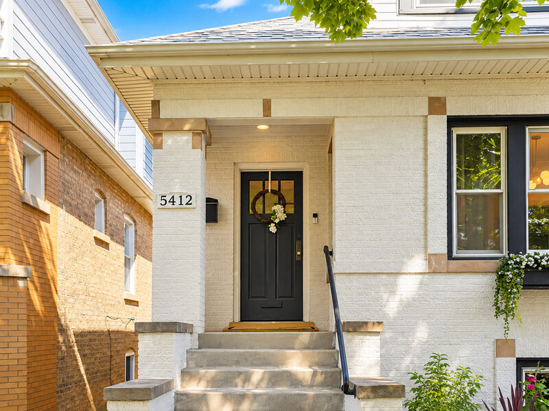 5412 W Henderson Street Chicago IL 60641