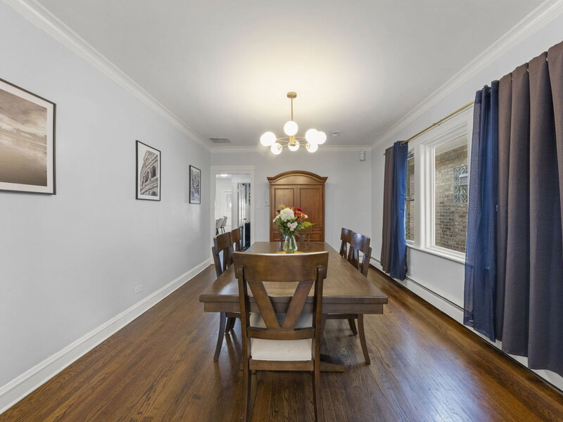 5412 W Henderson Street Chicago IL 60641