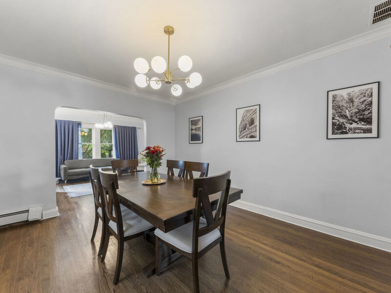 5412 W Henderson Street Chicago IL 60641