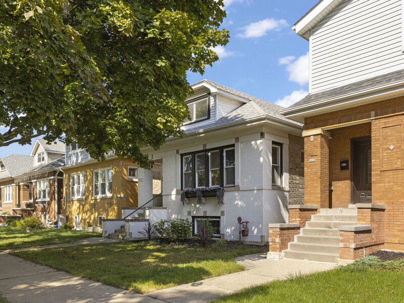 5412 W Henderson Street Chicago IL 60641