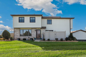 Photo of 1075 Southgate Road New Lenox IL 60451