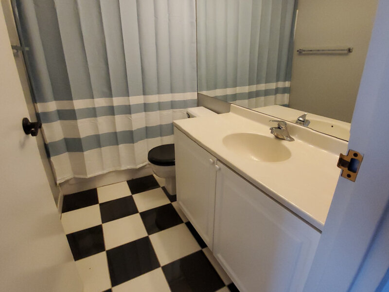111 W Maple Street Chicago IL 60610