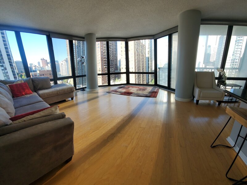 111 W Maple Street Chicago IL 60610