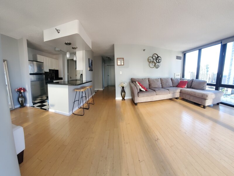 111 W Maple Street Chicago IL 60610