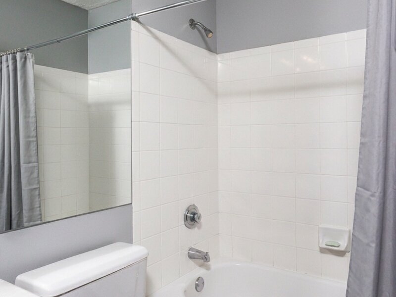 111 W Maple Street Chicago IL 60610