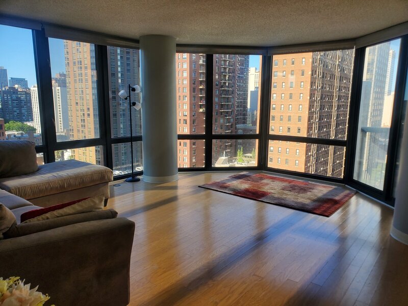 111 W Maple Street Chicago IL 60610