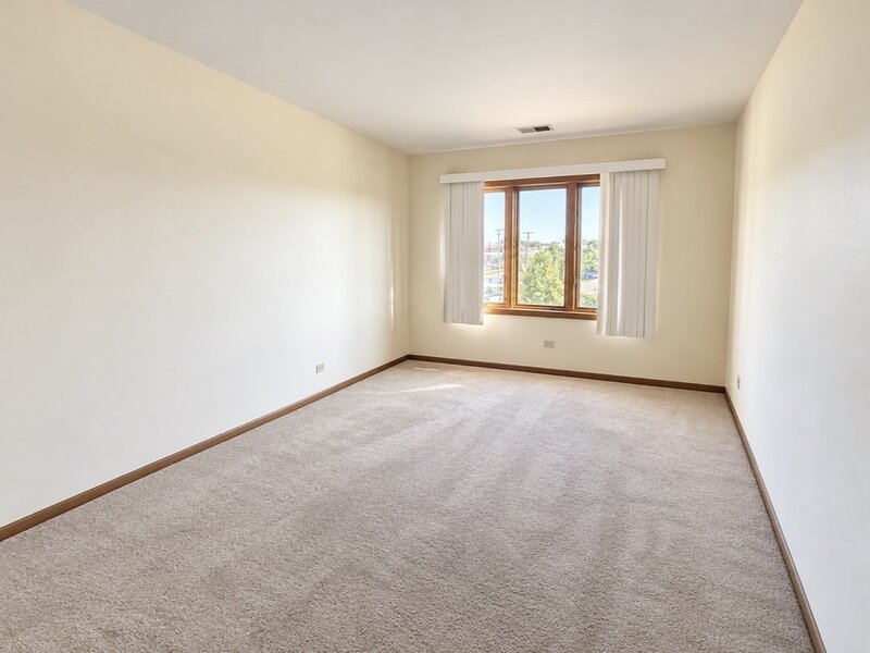 4009 W 93rd Place Oak Lawn IL 60453
