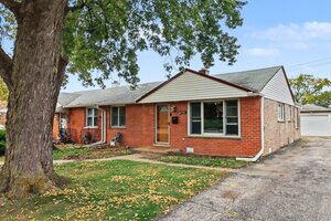 Photo of 8930 S Crawford Avenue Hometown IL 60456