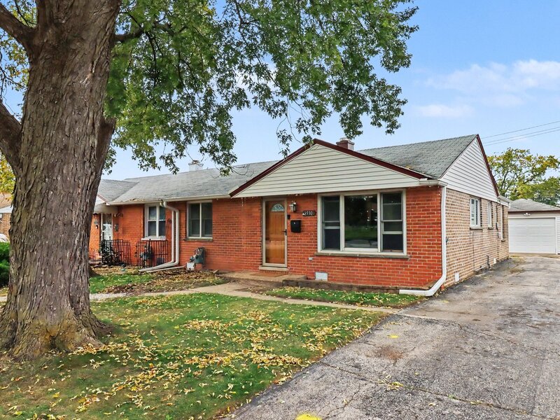 8930 S Crawford Avenue Hometown IL 60456
