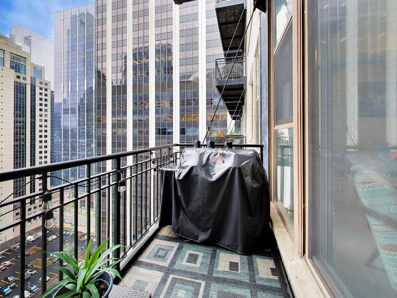 212 W Washington Street Chicago IL 60606