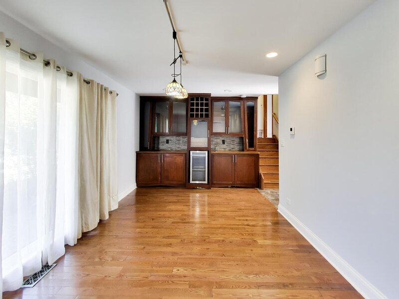 655 Flagstaff Lane Hoffman Estates IL 60169
