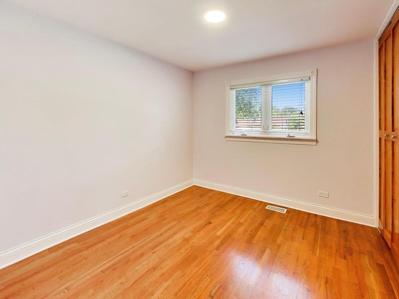 655 Flagstaff Lane Hoffman Estates IL 60169
