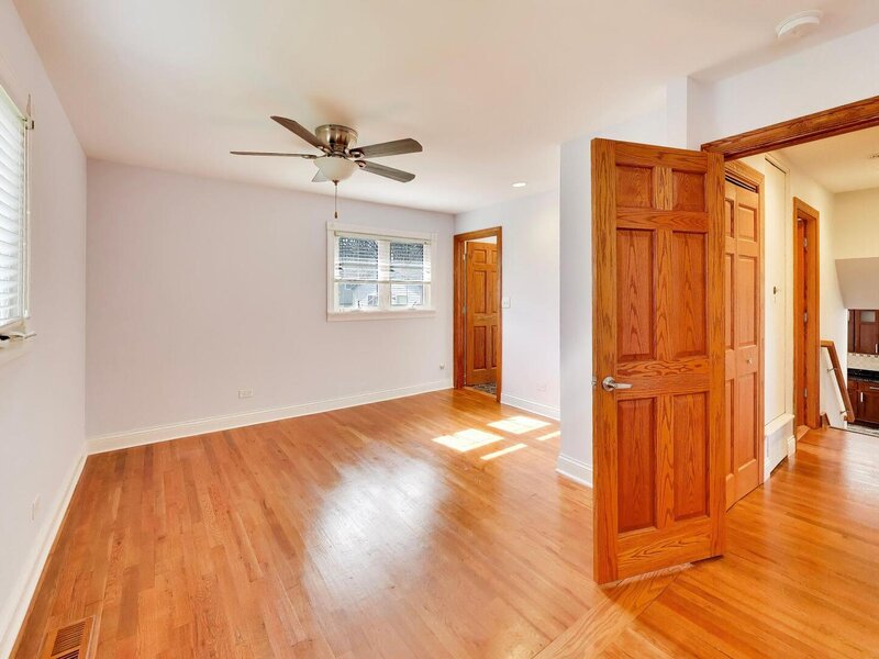 655 Flagstaff Lane Hoffman Estates IL 60169