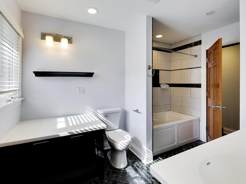 655 Flagstaff Lane Hoffman Estates IL 60169