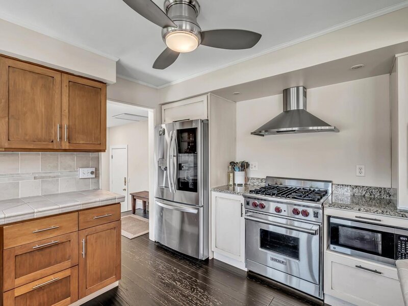 2315 10th Street East Moline IL 61244
