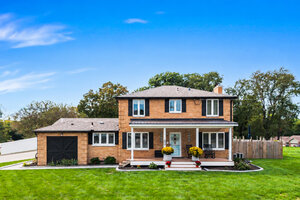 Photo of 2315 10th Street East Moline IL 61244