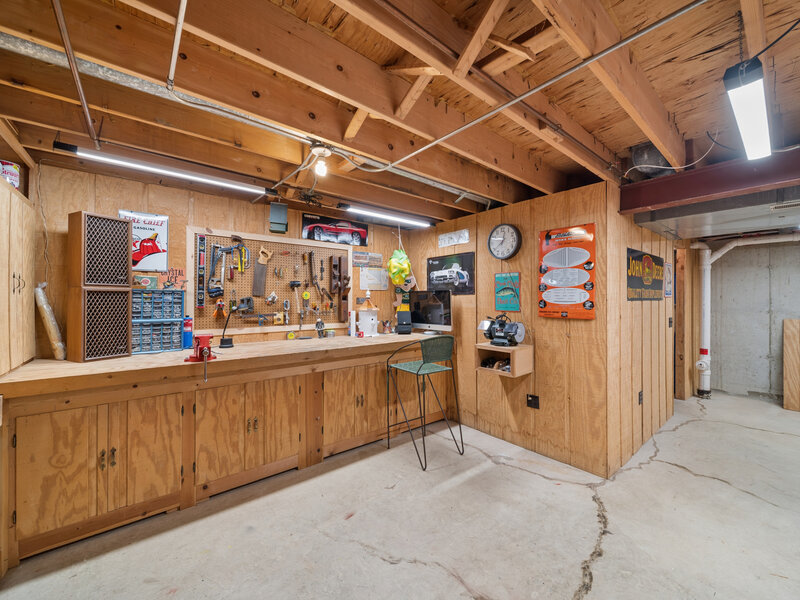 808 Lyndhurst Court Naperville IL 60563