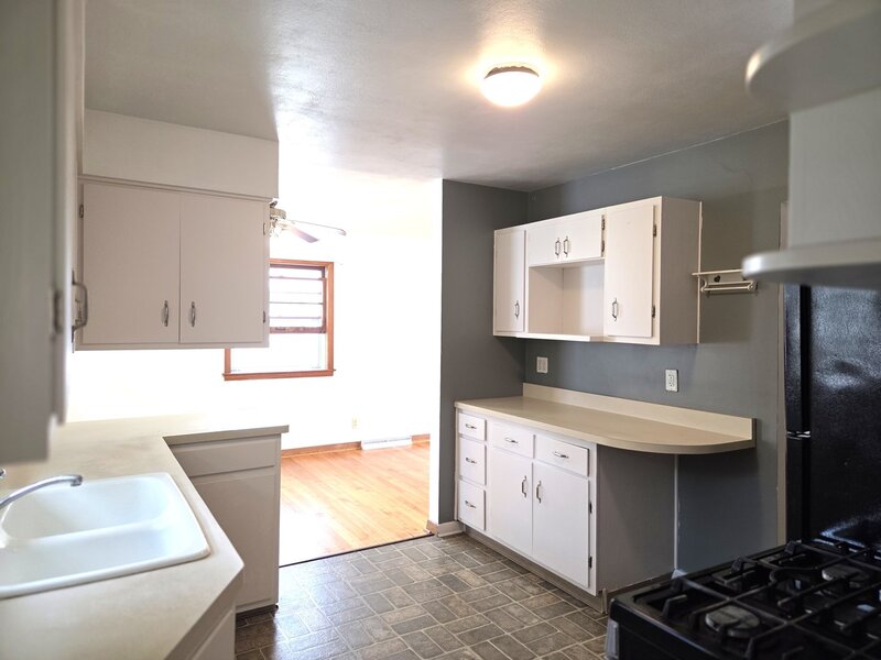 204 Warren Avenue Rockford IL 61107