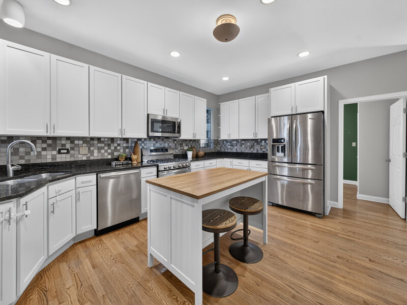 3402 W Medill Avenue Chicago IL 60647