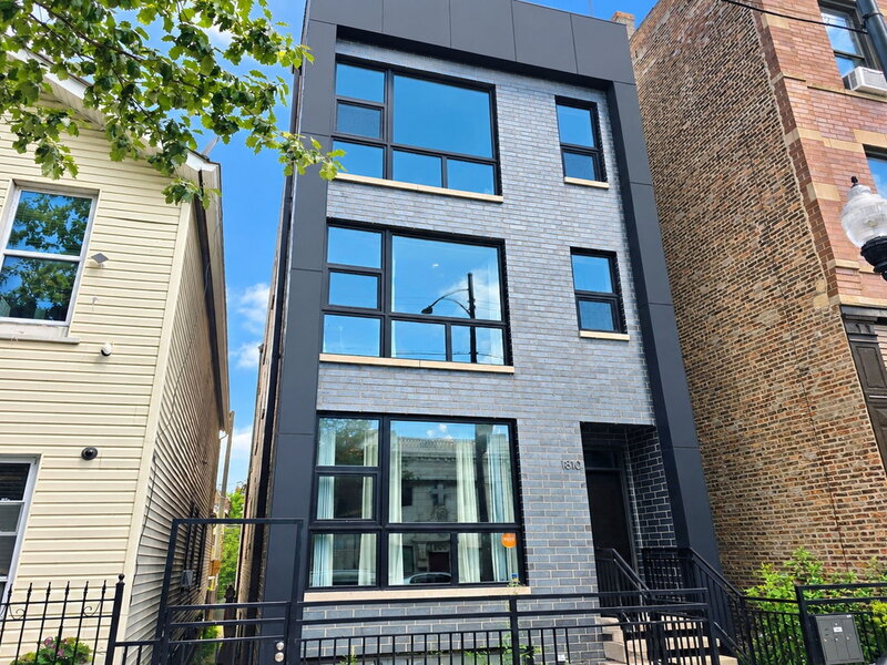 1810 S Racine Avenue Chicago IL 60608