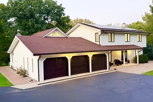 Photo of 8714 W 123rd Street Palos Park IL 60464