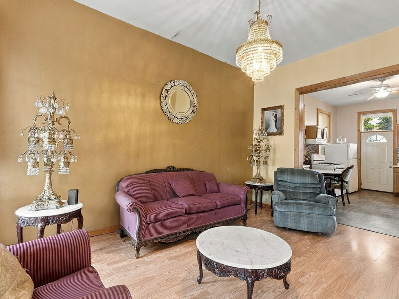 920 N Mozart Street Chicago IL 60622