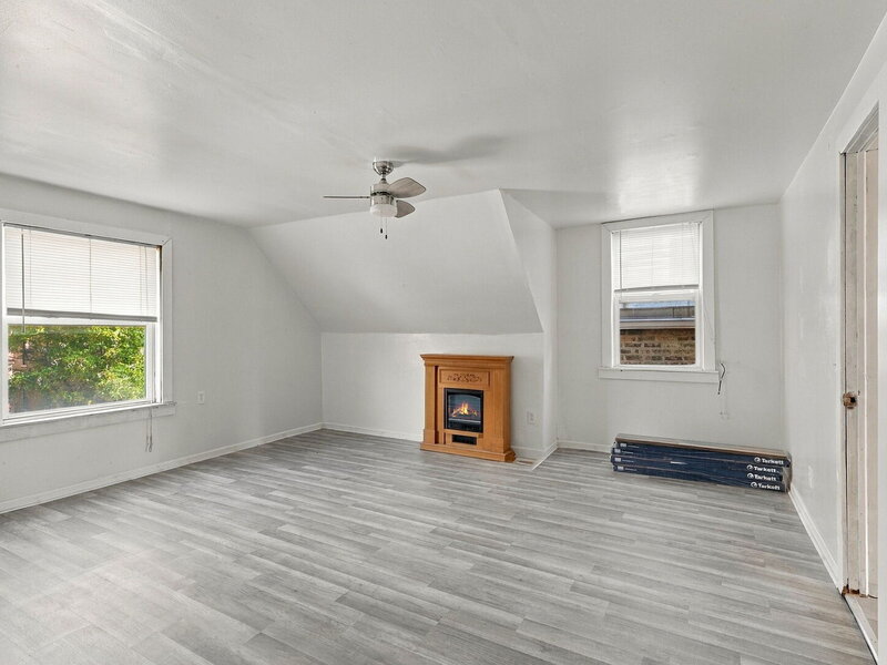 920 N Mozart Street Chicago IL 60622