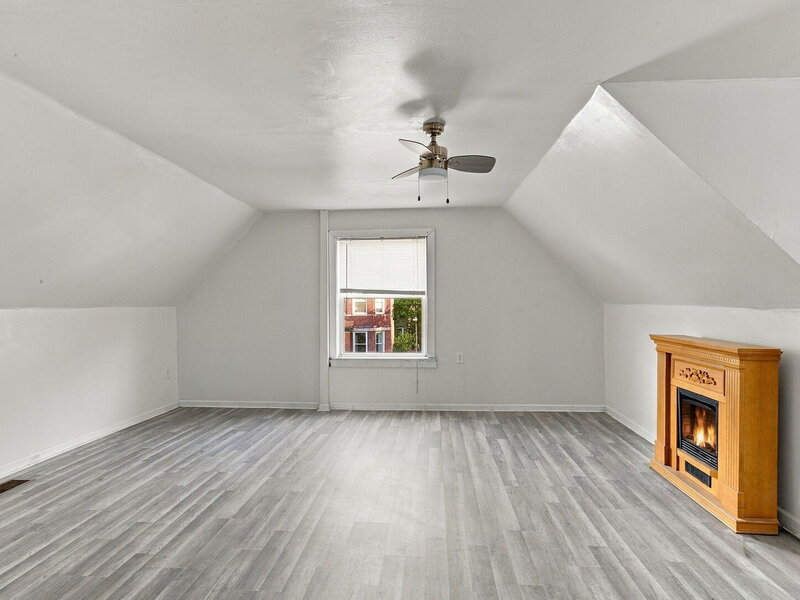 920 N Mozart Street Chicago IL 60622