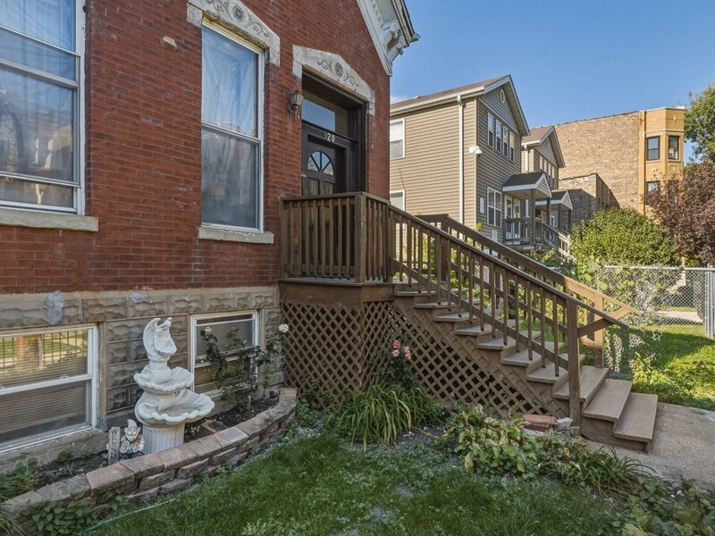 920 N Mozart Street Chicago IL 60622