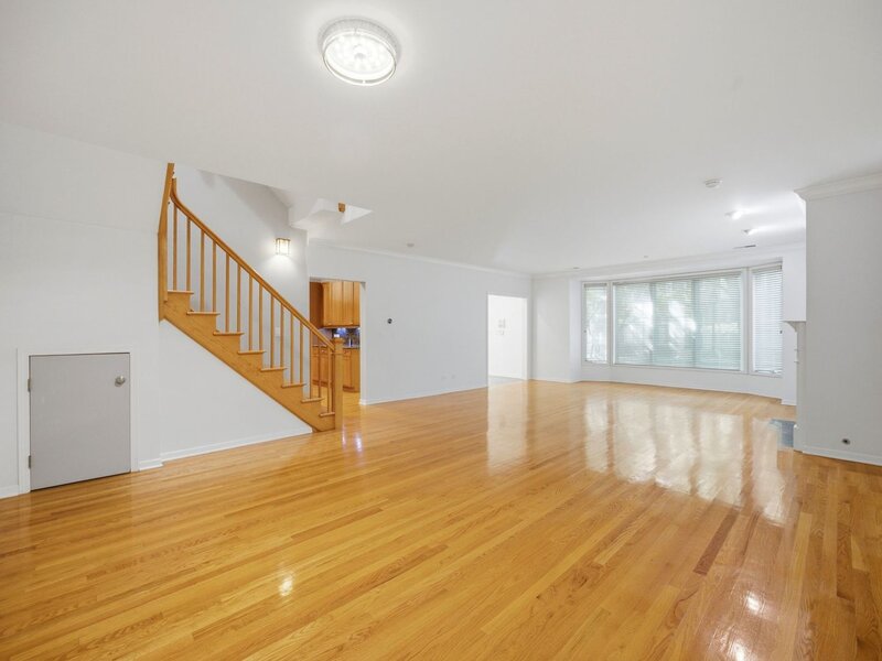 1433 S Prairie Avenue Chicago IL 60605