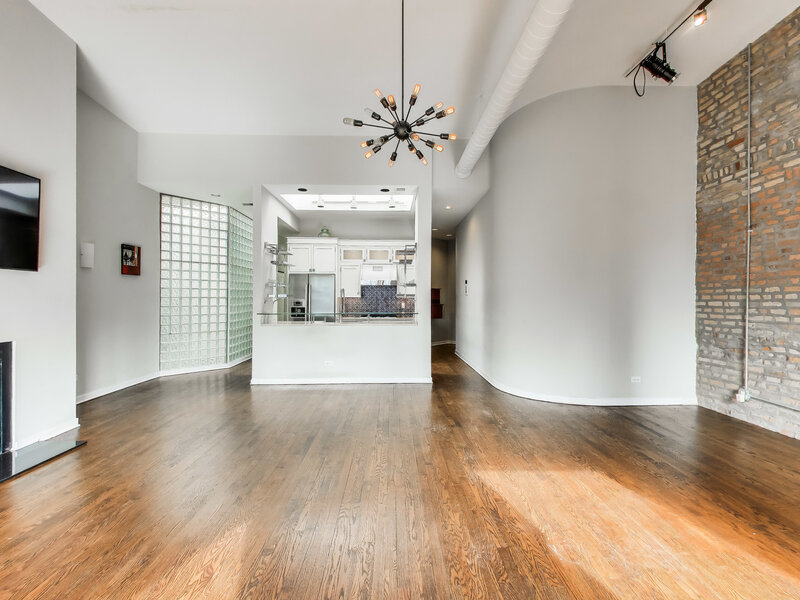 503 N Wells Street Chicago IL 60654