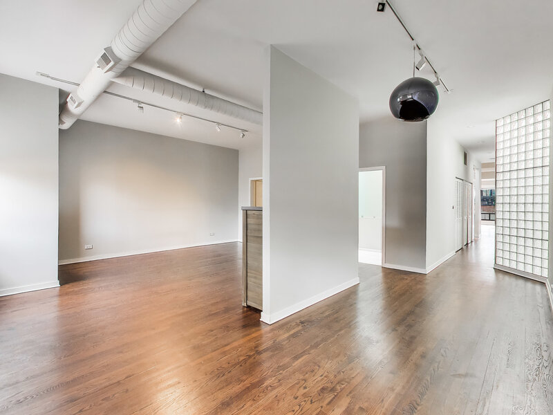 503 N Wells Street Chicago IL 60654