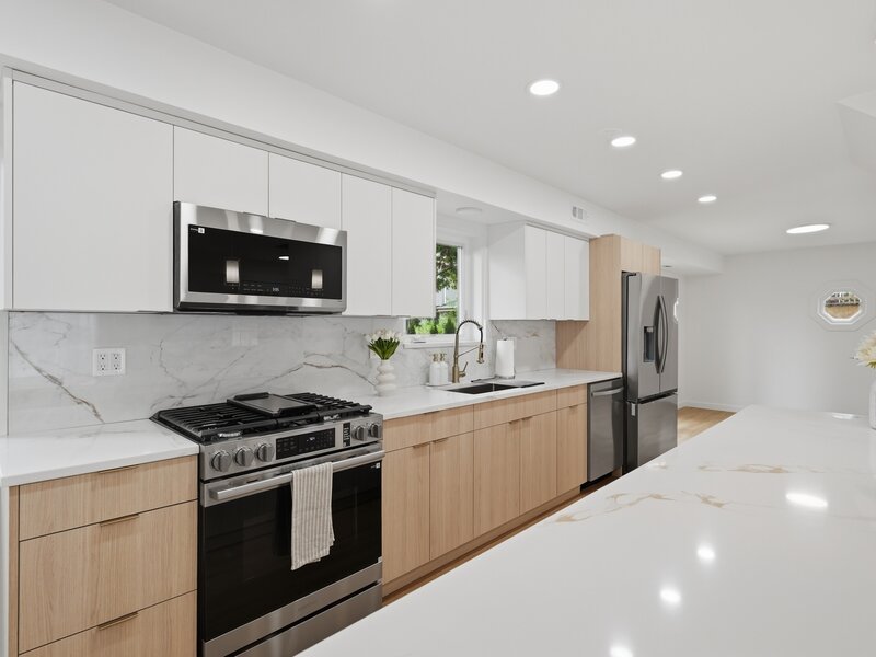 1134 Pinehurst Lane Schaumburg IL 60193